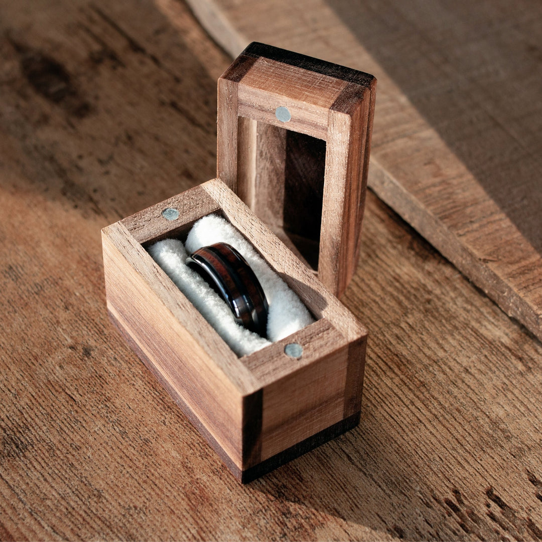 Wooden Wedding Ring Box - Magnetic
