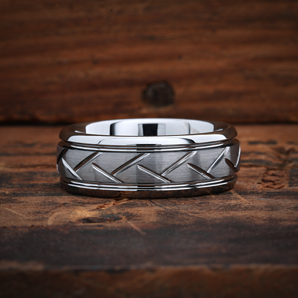 Men's Silver Tungsten Wedding Band With Carved Grooves