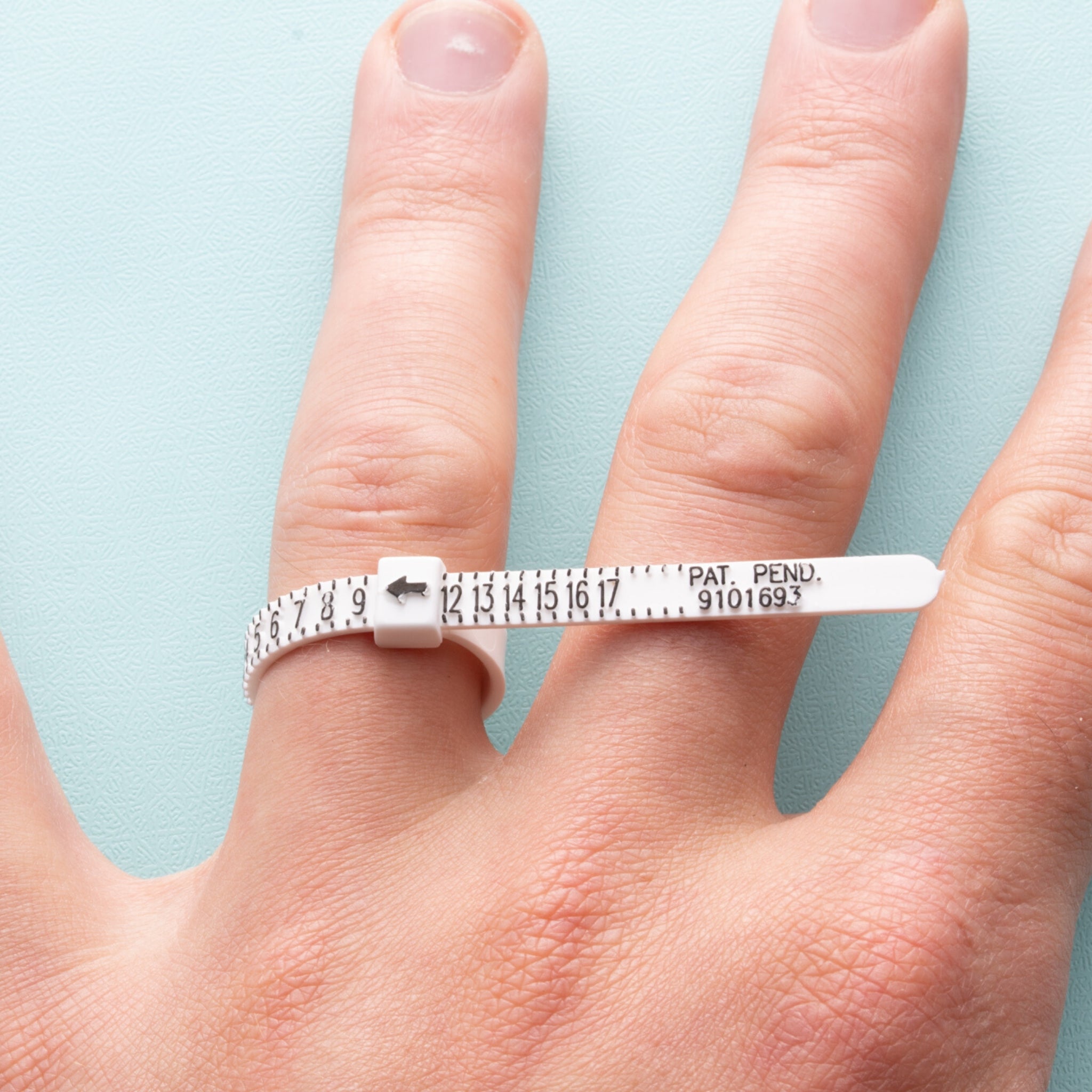 Ring Sizer Measure Finger Gauge Scale Measure Tool Finger Stick Wedding  Ring Tester Ruler, Ring Finger Sizer Gauge, Ribbon (1-17 US Sizes)