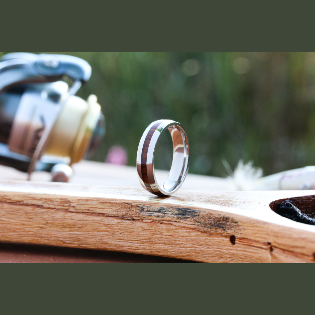 Men's Titanium Wood Wedding Ring
