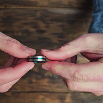 Men's Wedding Bands - Discover the Perfect Ring | Explore Unique Style ...